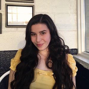 Meet your Posher, Alison